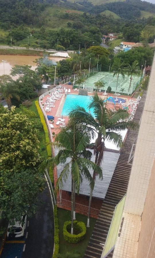 Flat No Cavalinho Branco Aparthotel อากวัสจิลิงดอยา ภายนอก รูปภาพ