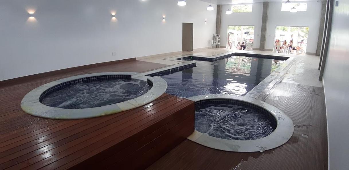 Flat No Cavalinho Branco Aparthotel อากวัสจิลิงดอยา ภายนอก รูปภาพ