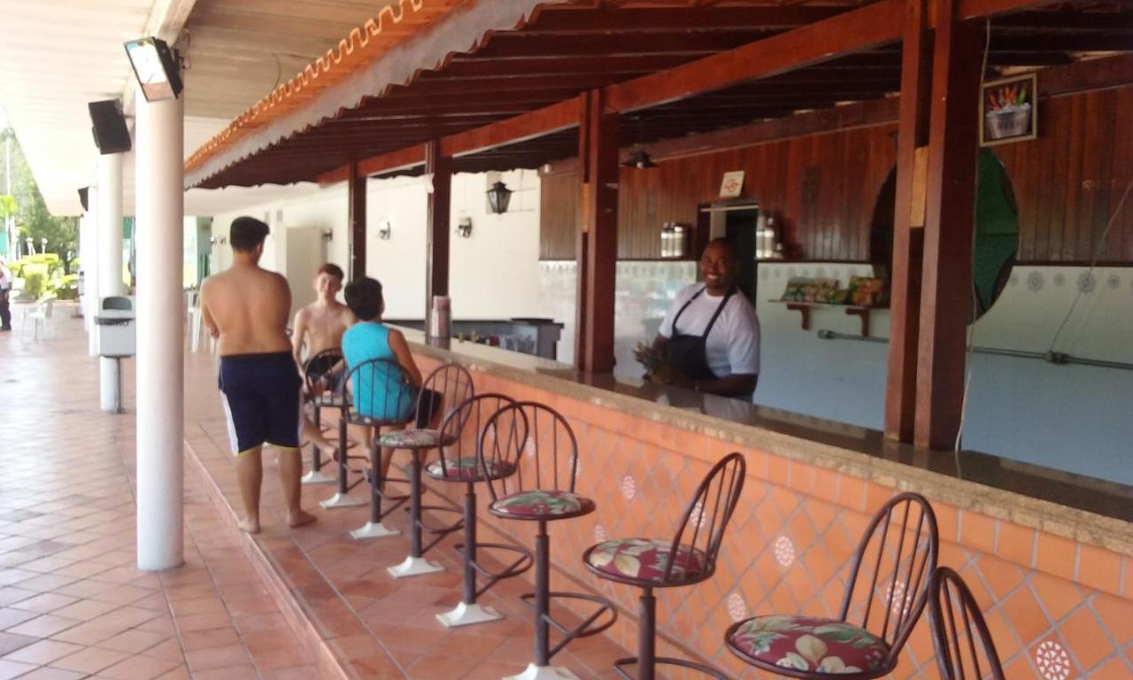 Flat No Cavalinho Branco Aparthotel อากวัสจิลิงดอยา ภายนอก รูปภาพ