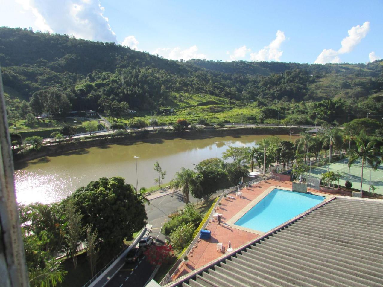 Flat No Cavalinho Branco Aparthotel อากวัสจิลิงดอยา ภายนอก รูปภาพ